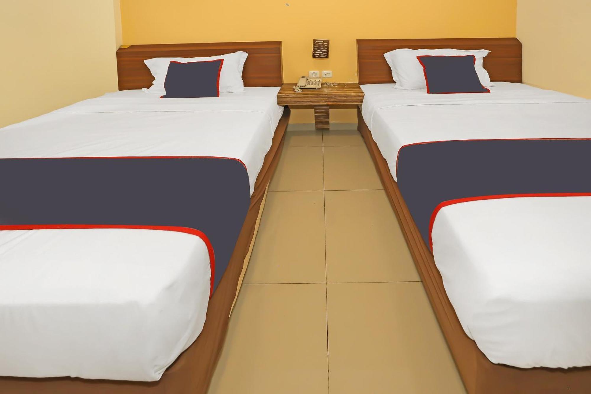 Super Oyo Collection O 92130 Hotel Fiducia Kaji 자카르타 외부 사진
