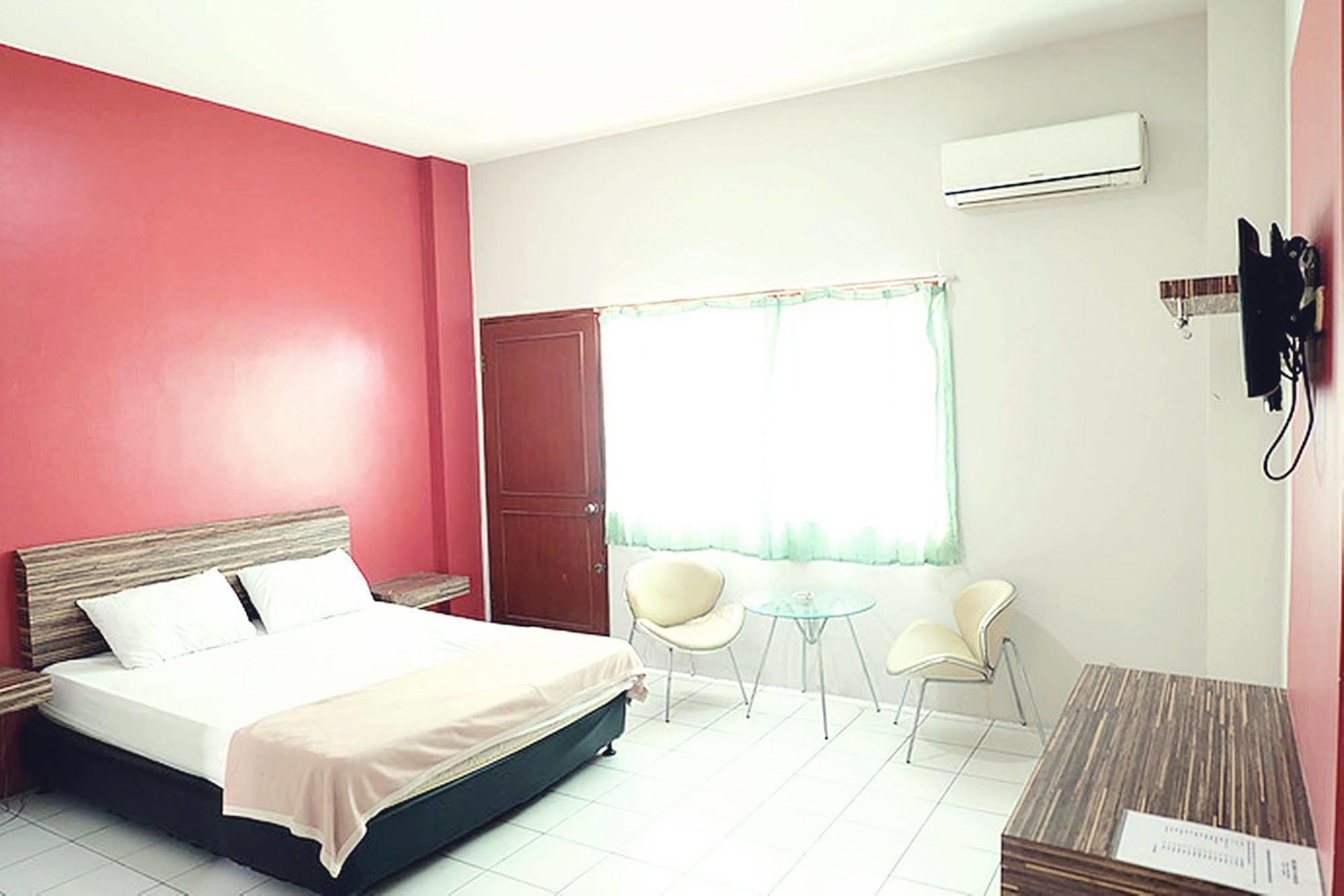 Super Oyo Collection O 92130 Hotel Fiducia Kaji 자카르타 외부 사진